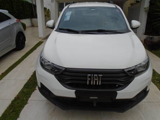 FIAT STRADA 1.3 FIREFLY FLEX FREEDOM CS MANUAL FIAT STRADA 1.3 FIREFLY FLEX FREEDOM CS MANUAL